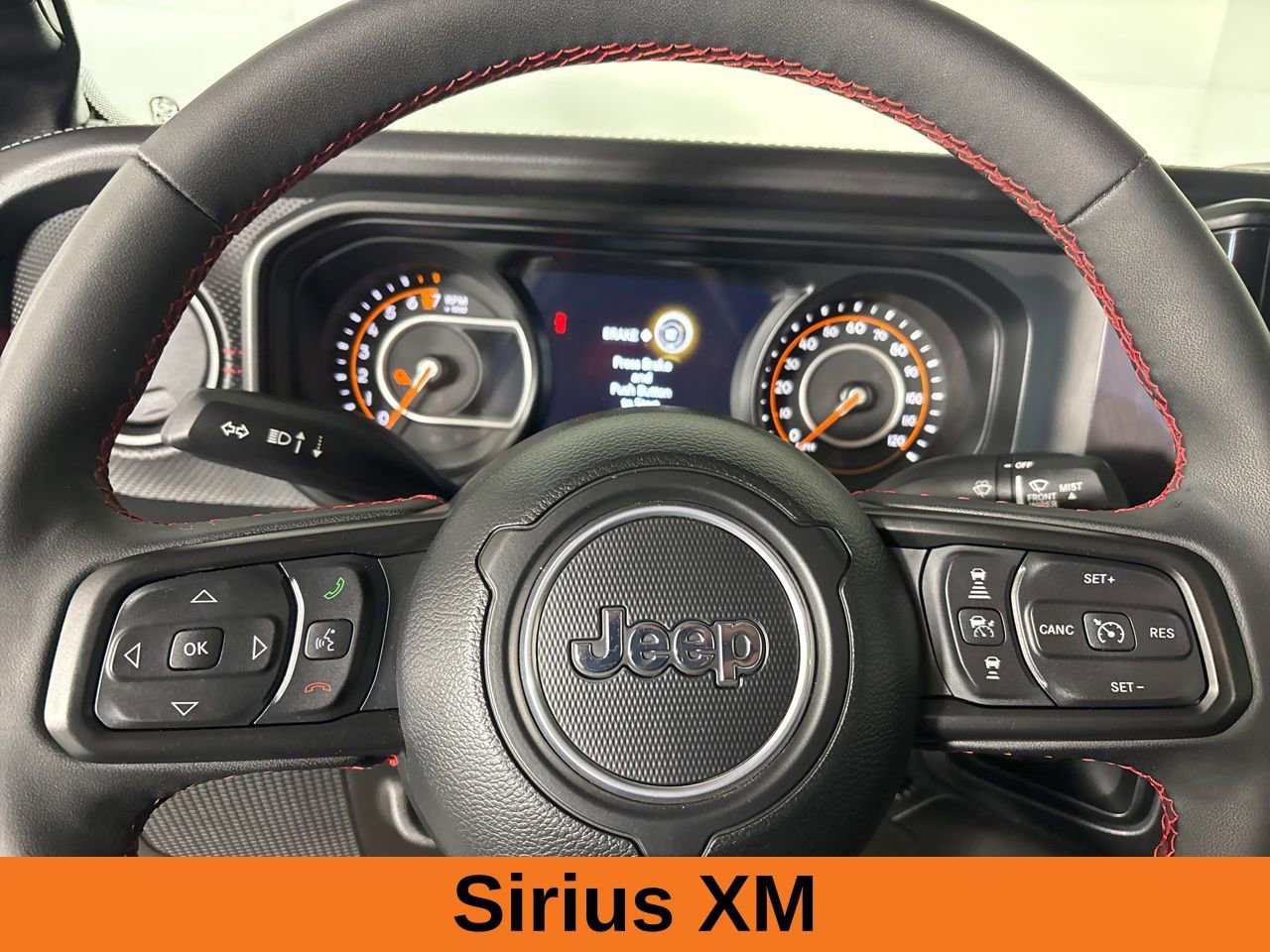 Used 2024 Jeep Gladiator Rubicon w/ Convenience Group AWD/4WD image 11