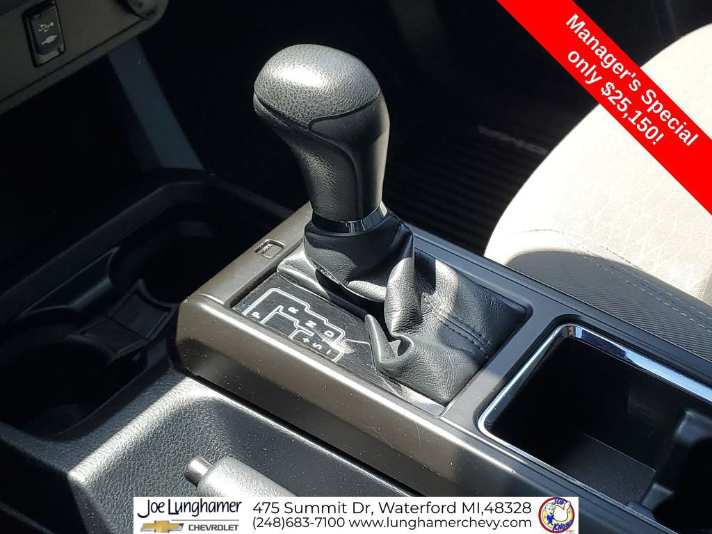 Used 2019 Toyota Tacoma SR5 RWD image 16