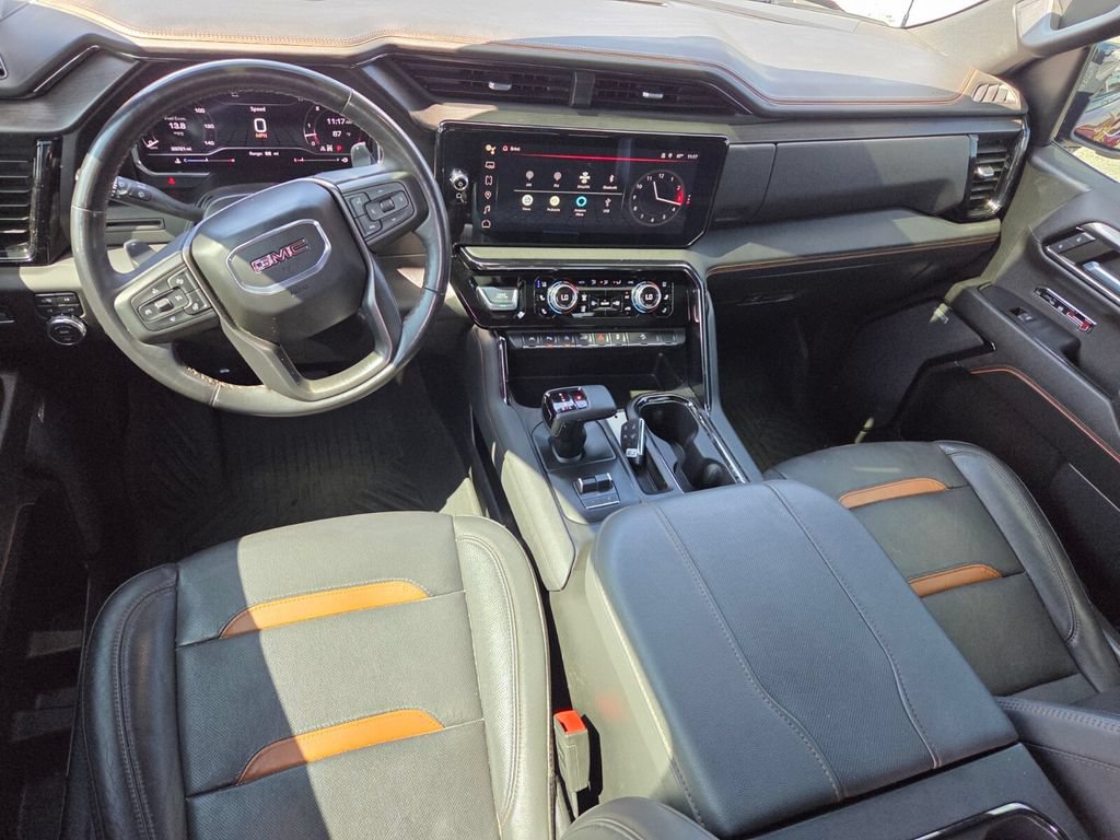Used 2023 GMC Sierra 1500 AT4 w/ AT4 Preferred Package AWD/4WD image 7
