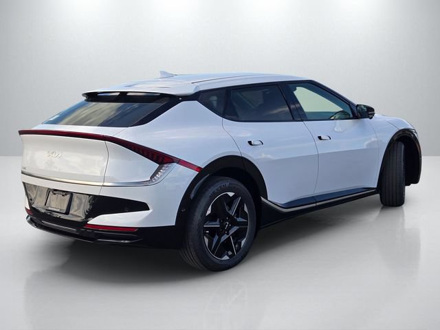 New 2026 Kia EV6 Wind RWD image 4