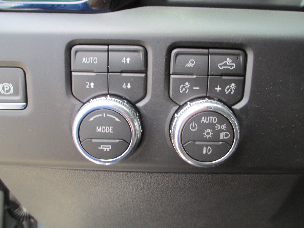 New 2026 GMC Sierra 1500 AT4 w/ AT4 Premium Package AWD/4WD image 20