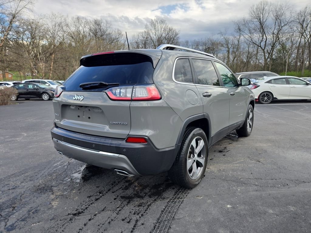Used 2019 Jeep Cherokee Limited image 9