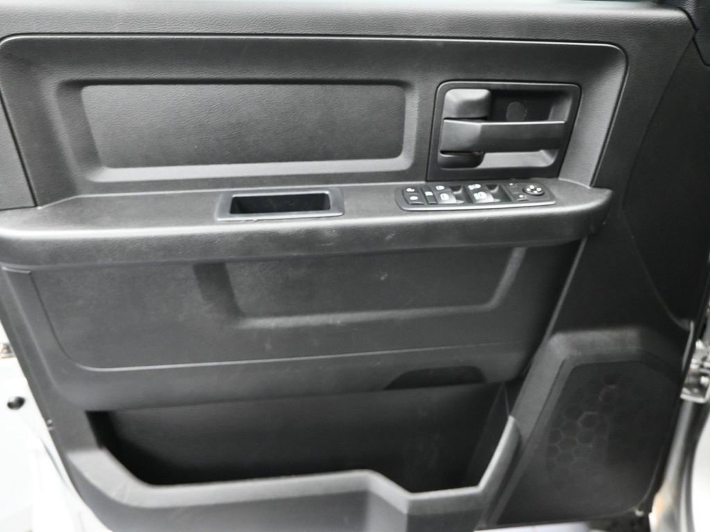 Used 2017 RAM 3500 Tradesman w/ Popular Equipment Group image 19