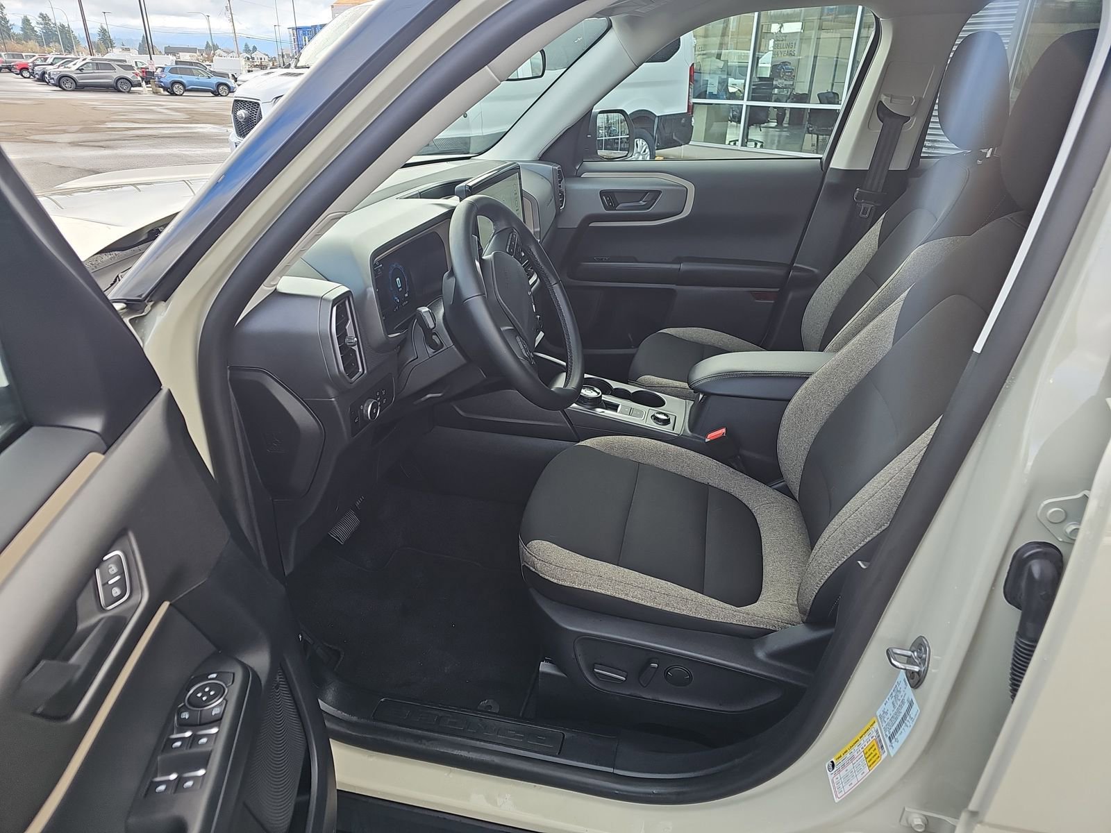 Used 2025 Ford Bronco Sport Big Bend w/ Convenience Package image 10