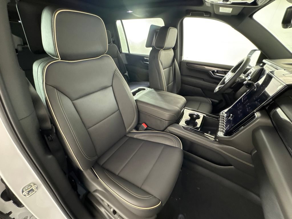 New 2026 GMC Yukon XL Elevation w/ Elevation Premium Package AWD/4WD image 36