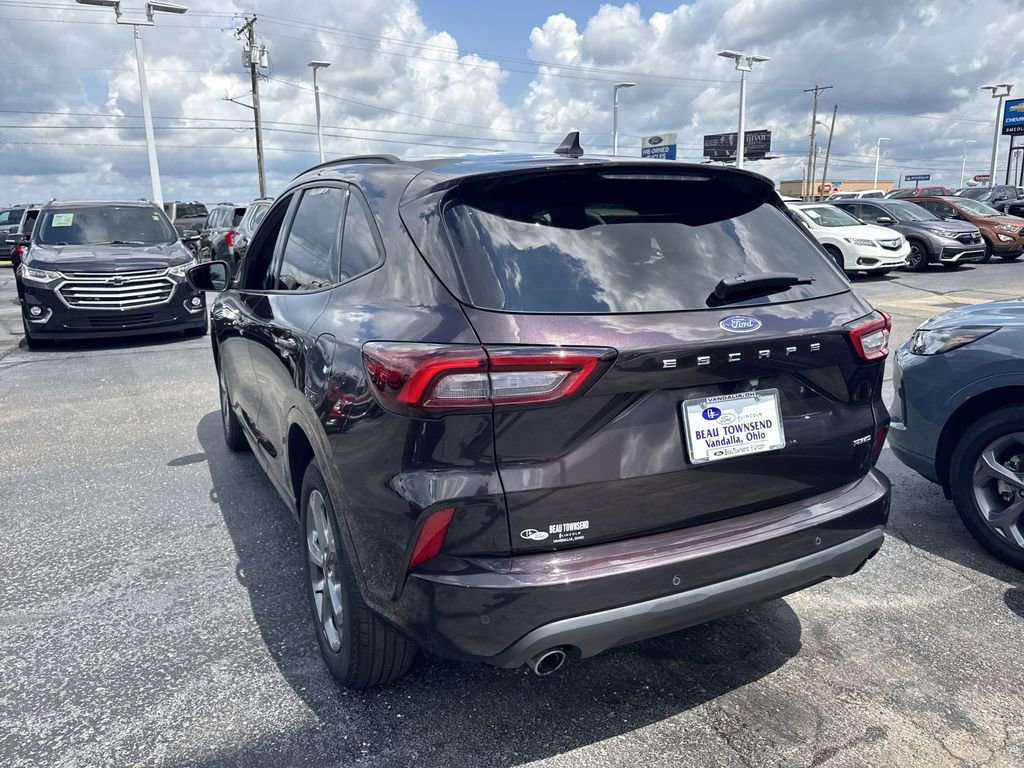 Certified 2023 Ford Escape ST-Line w/ Tech Pack #1 image 7