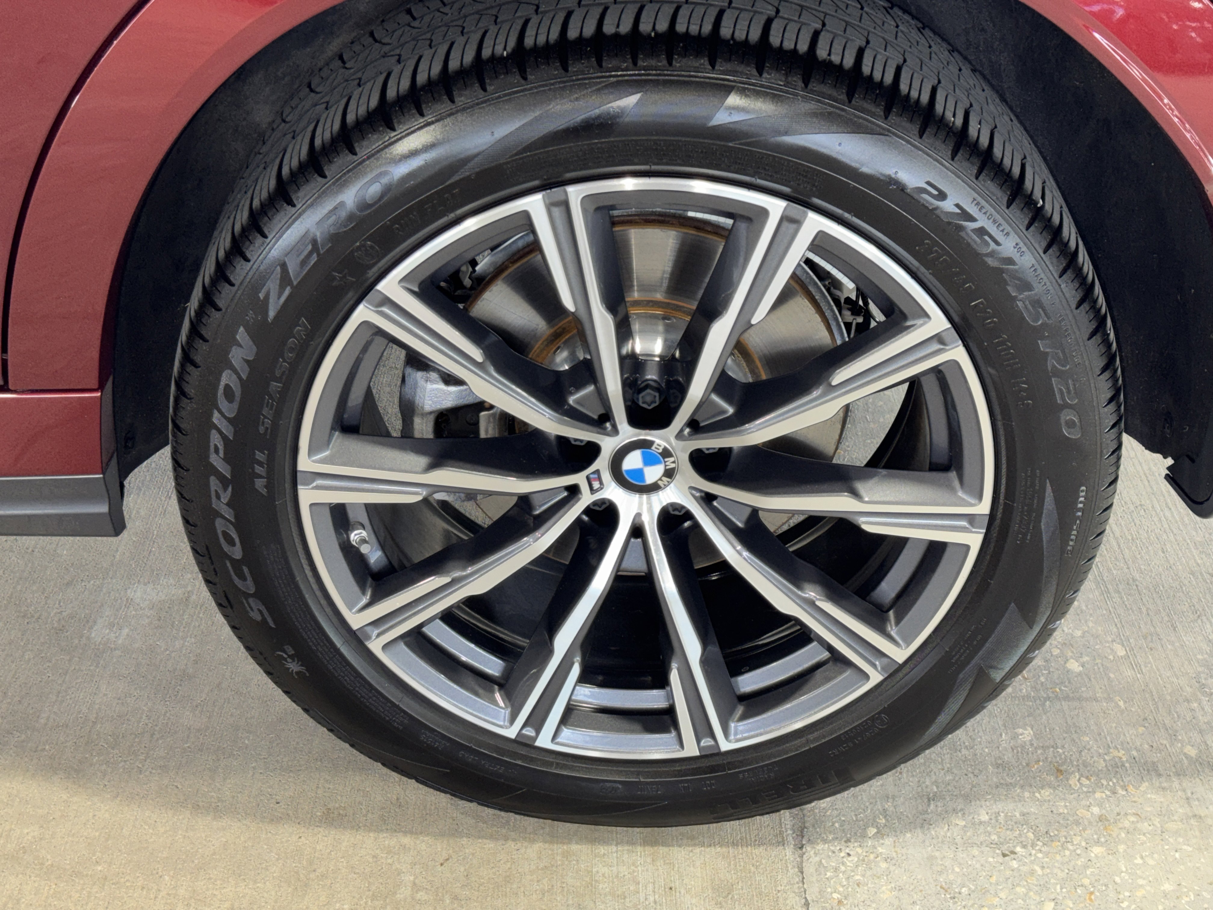 Certified 2025 BMW X6 xDrive40i image 36