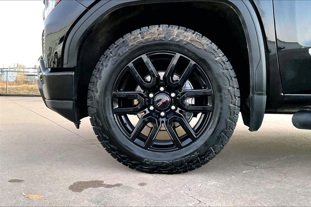 Used 2023 GMC Sierra 1500 Elevation w/ X31 Off-Road Package image 11