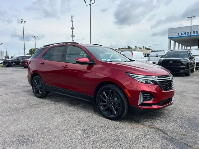 Used 2022 Chevrolet Equinox RS w/ RS Leather Package FWD image 1