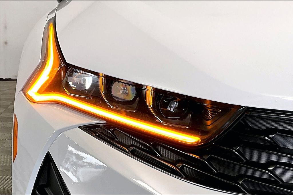 Used 2021 Kia K5 GT-Line w/ GT-Line FWD Premium Package image 28