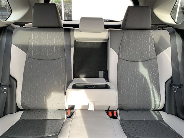 New 2025 Toyota RAV4 XLE image 31