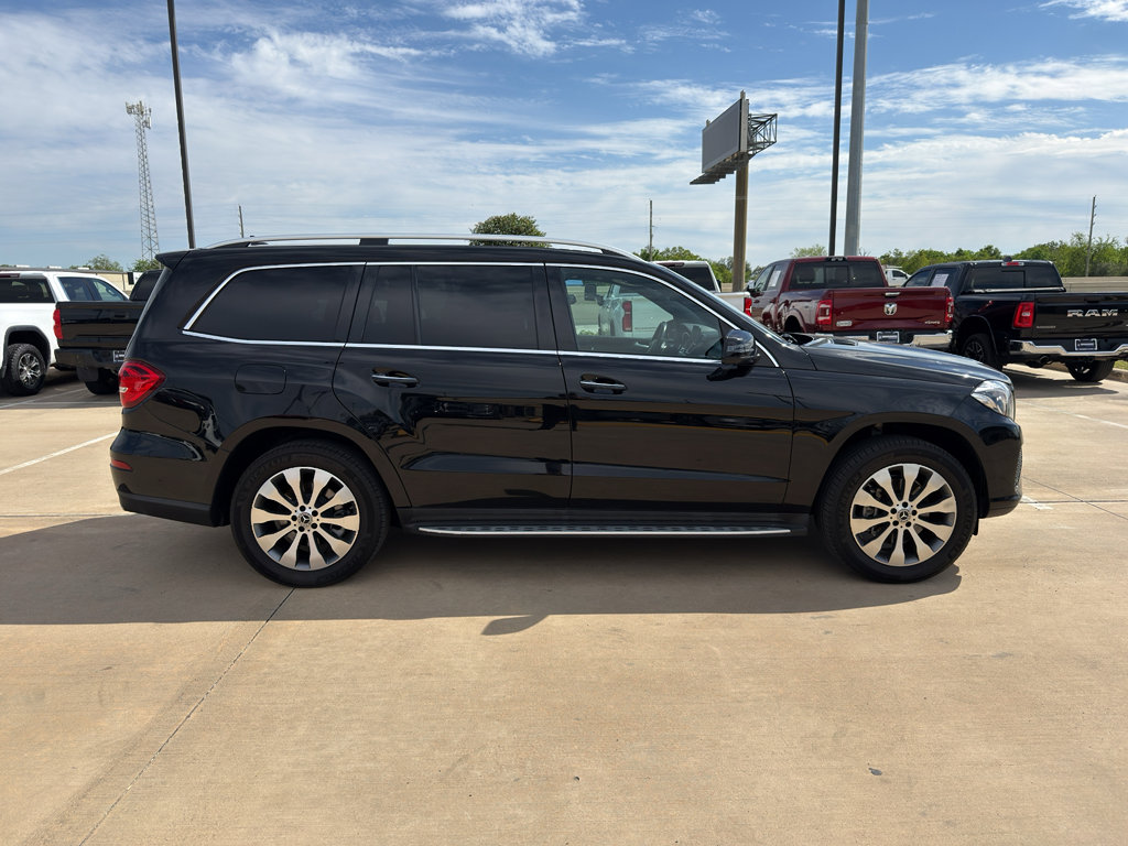 Used 2018 Mercedes-Benz GLS 450 4MATIC w/ Premium Package image 4