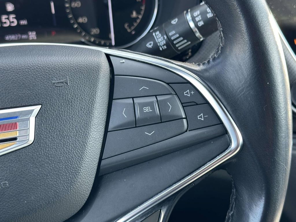 Used 2023 Cadillac XT5 Luxury image 25