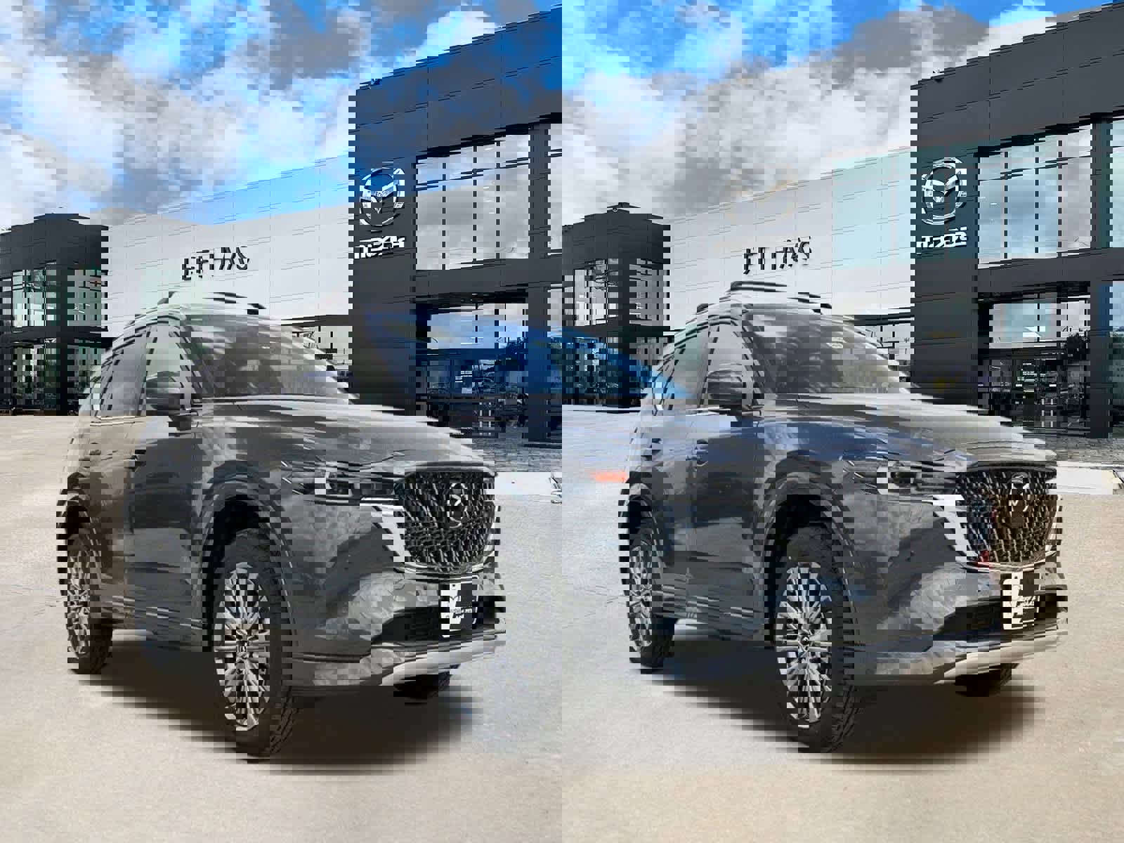 New 2025 MAZDA CX-5 Signature image 4