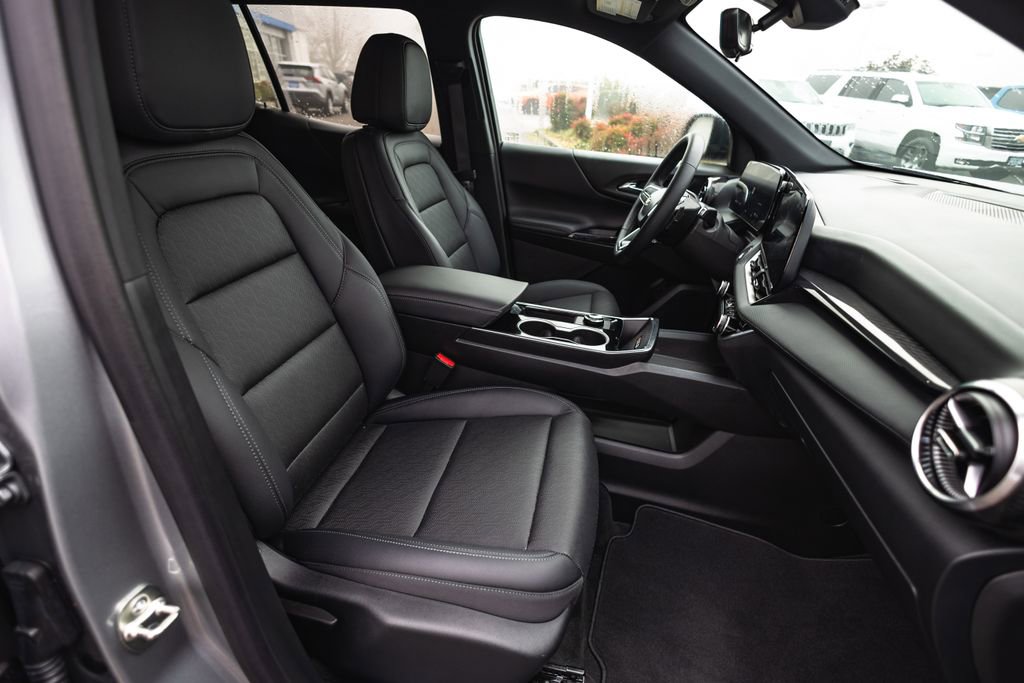 New 2026 Chevrolet Equinox LT w/ Convenience Package II image 30