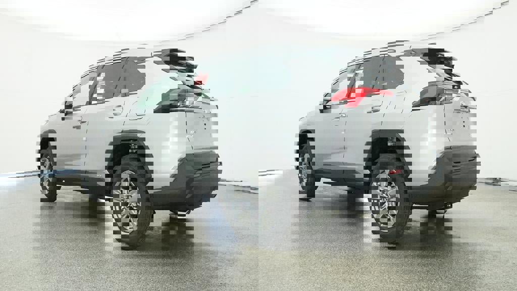 New 2025 Toyota RAV4 XLE image 29