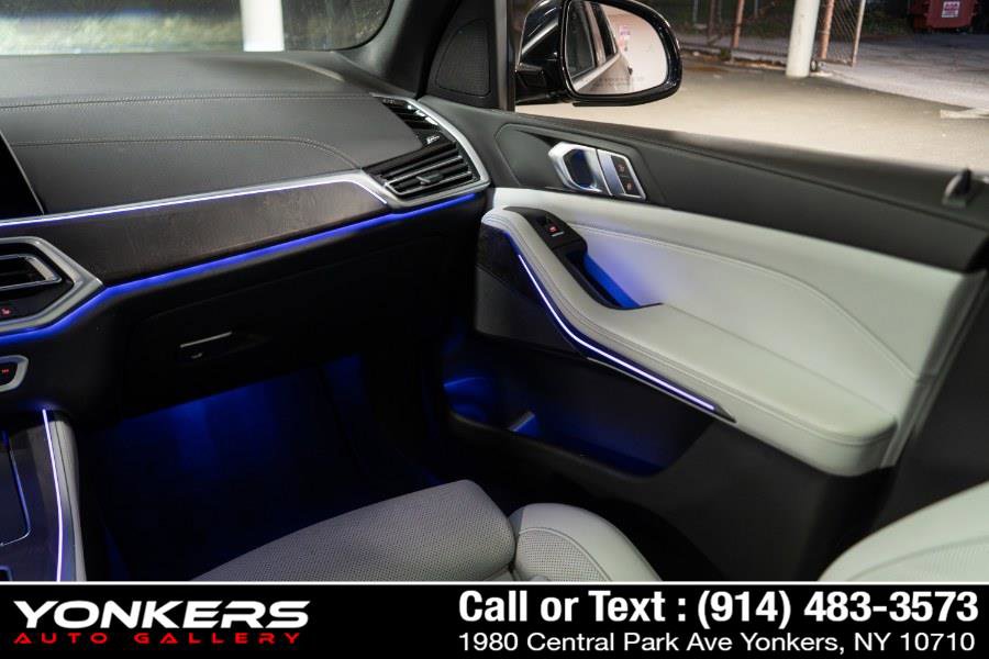 Used 2023 BMW X5 xDrive40i w/ Premium Package image 78