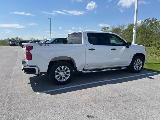 Used 2026 Chevrolet Silverado 1500 Custom AWD/4WD image 2