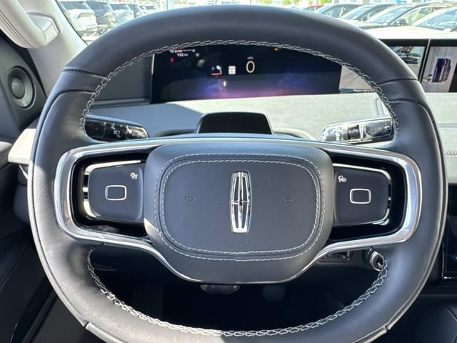 New 2026 Lincoln Navigator L Premier image 28