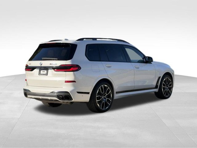 Certified 2025 BMW X7 M60i AWD/4WD image 9