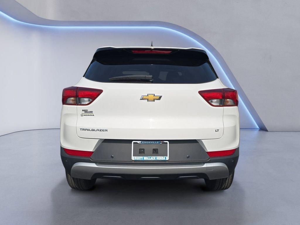Used 2022 Chevrolet TrailBlazer LT w/ Convenience Package image 4