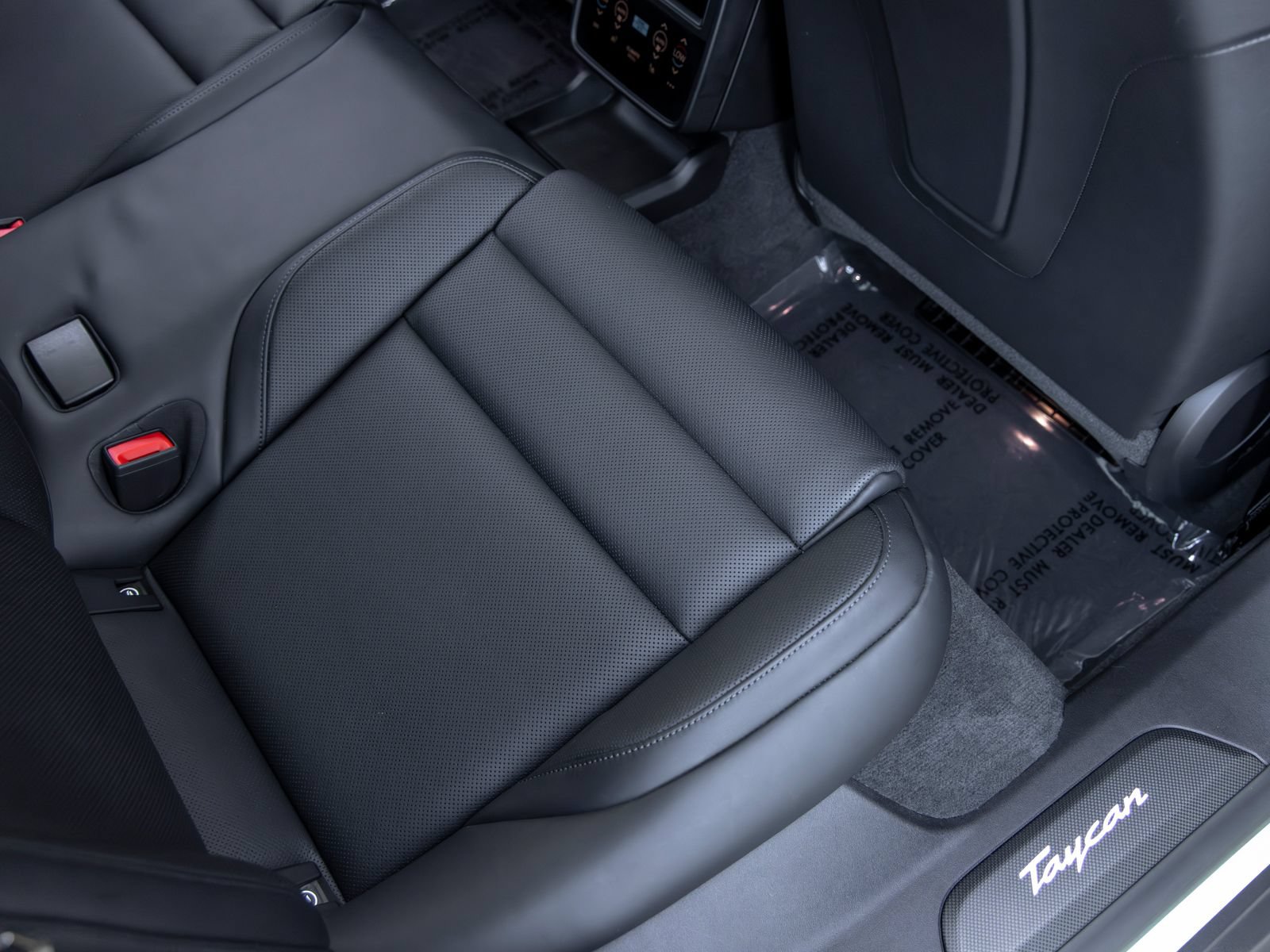 Certified 2023 Porsche Taycan Turbo S AWD/4WD image 46
