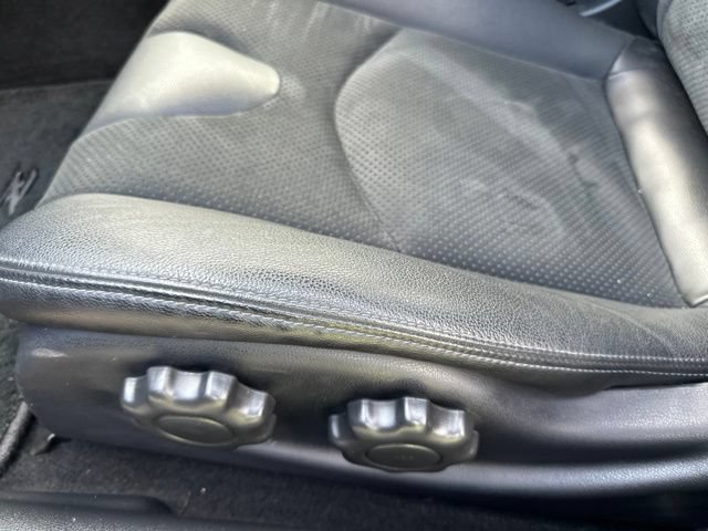 Used 2023 Nissan Z w/ Floor Mat Package (L93) RWD image 28