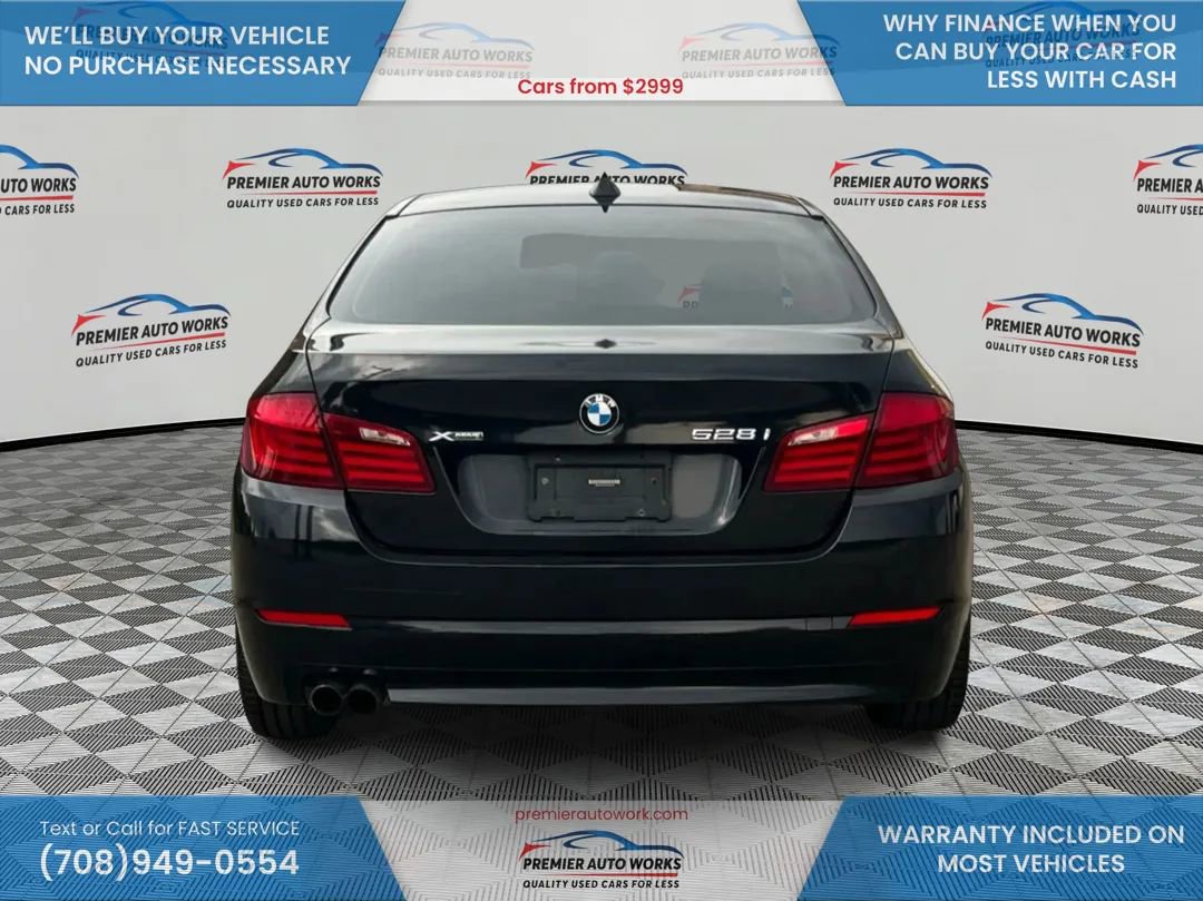 Used 2013 BMW 528i xDrive Sedan image 5