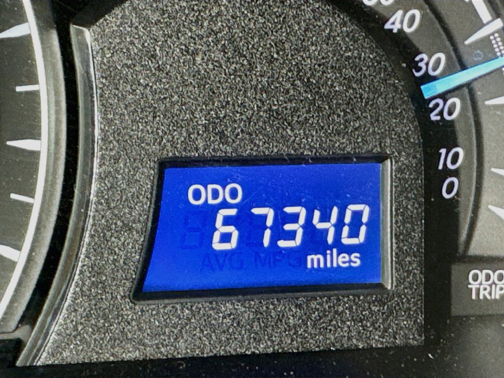 Used 2014 Toyota Camry LE FWD image 22