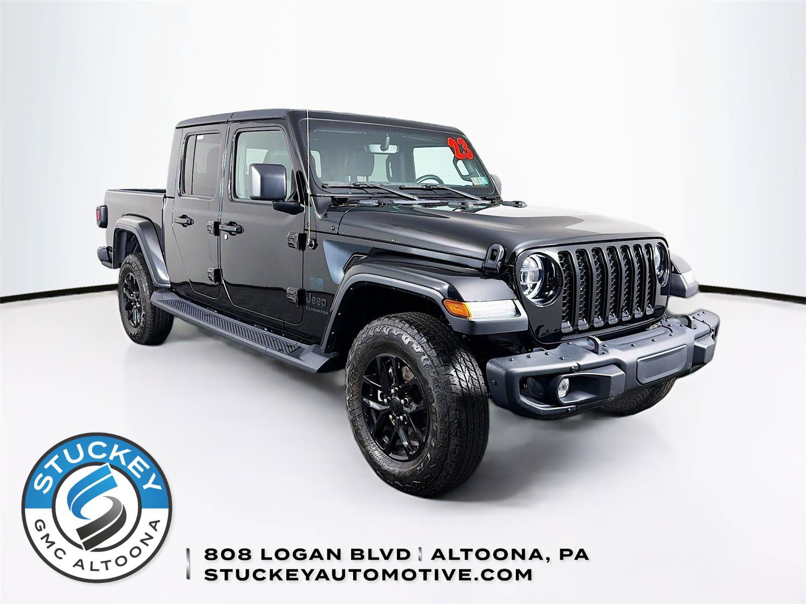 Used 2023 Jeep Gladiator Sport AWD/4WD image 1