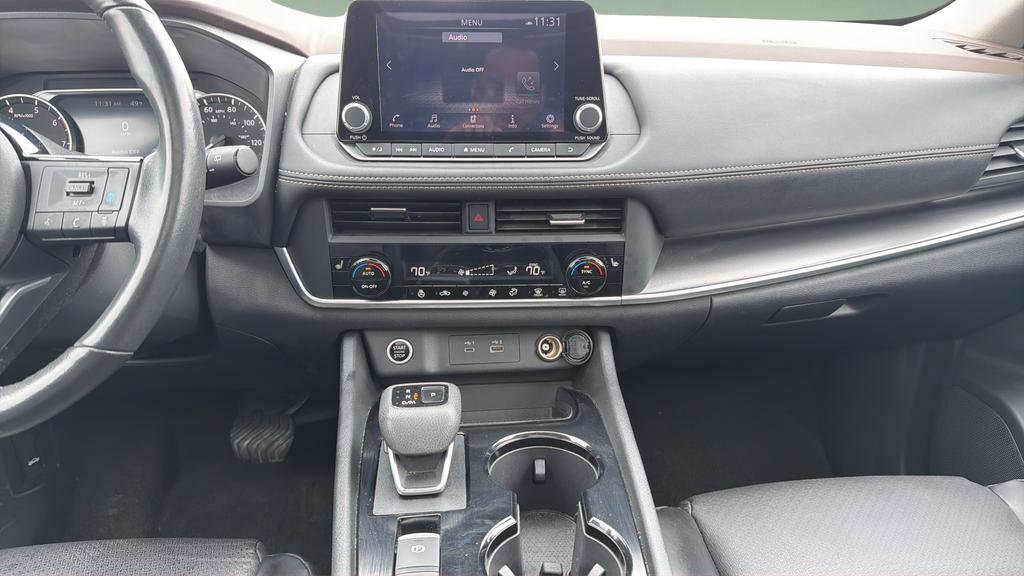 Certified 2023 Nissan Rogue SV w/ SV Premium B Package image 8