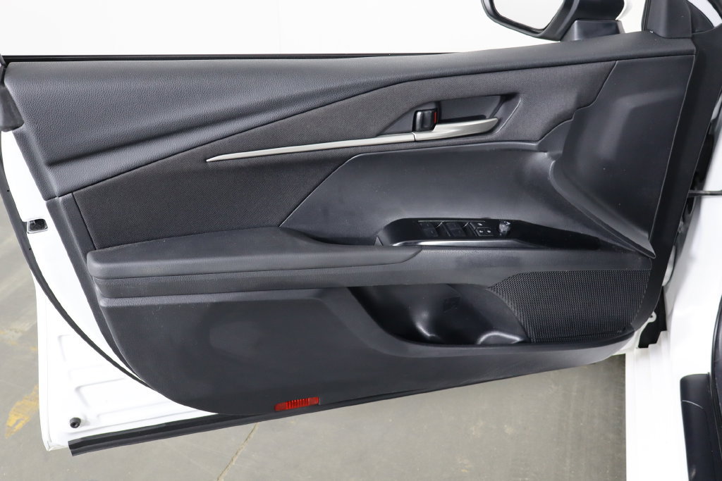 Used 2025 Toyota Camry LE FWD image 19