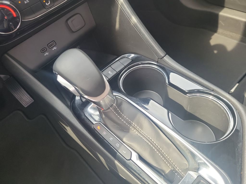 Used 2024 Buick Encore GX Sport Touring image 26