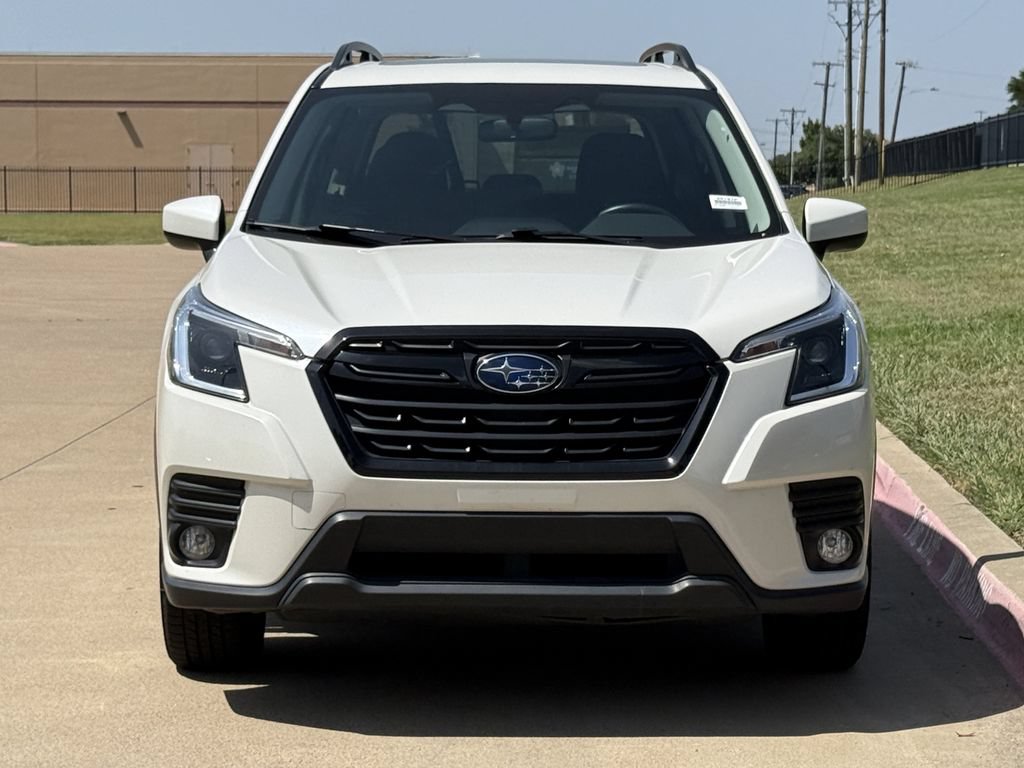 Used 2023 Subaru Forester Premium AWD/4WD image 7