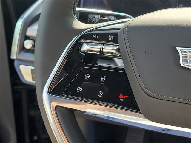 New 2026 Cadillac Vistiq Premium Luxury w/ LPO, Floor Liner Package image 10