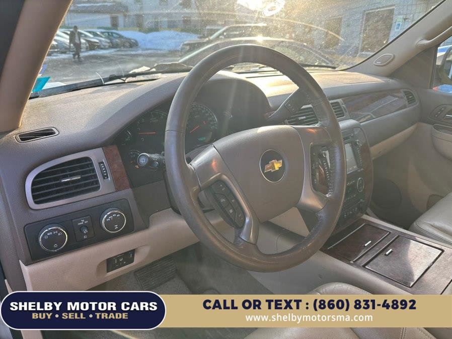 Used 2013 Chevrolet Tahoe LTZ image 9