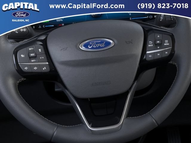 New 2025 Ford Escape SE w/ PHEV Premium Package FWD image 12