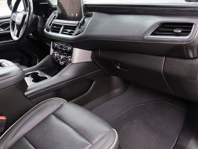 Used 2022 GMC Yukon SLT w/ SLT Premium Package image 13