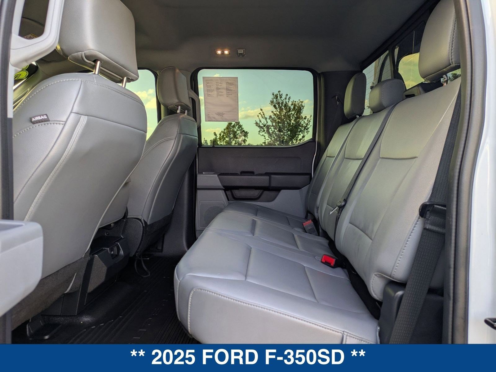 Used 2025 Ford F350 XL w/ XL Chrome Package image 14