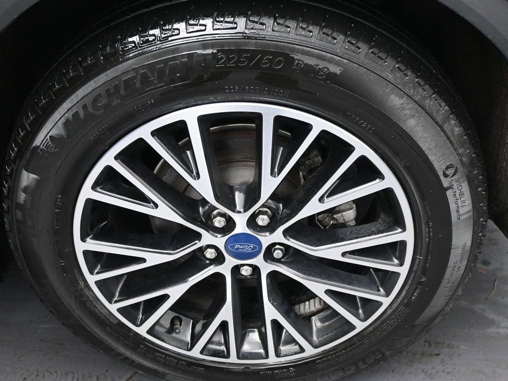 Used 2022 Ford Escape SEL w/ Technology Package image 41