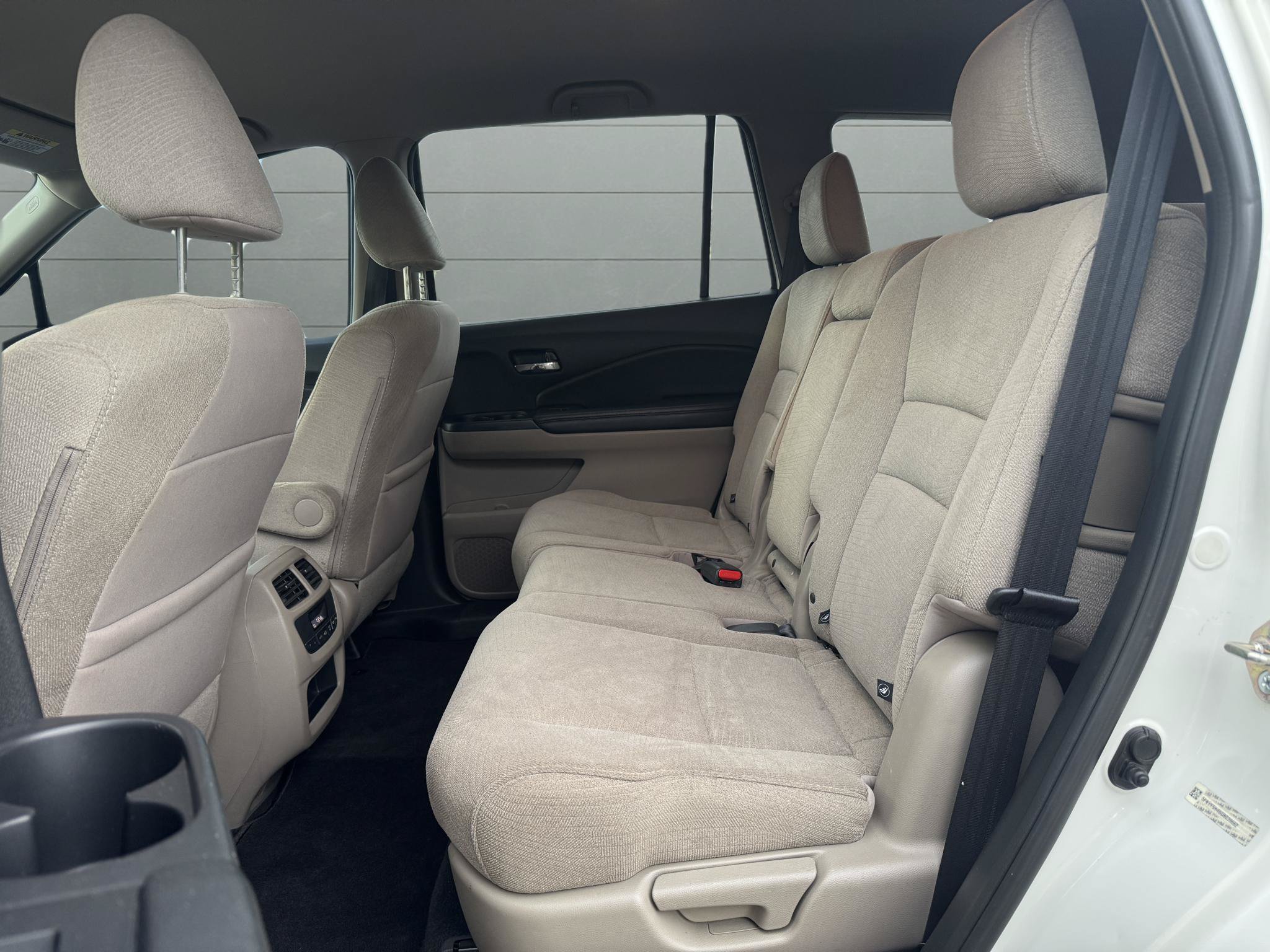 Used 2016 Honda Pilot EX image 22