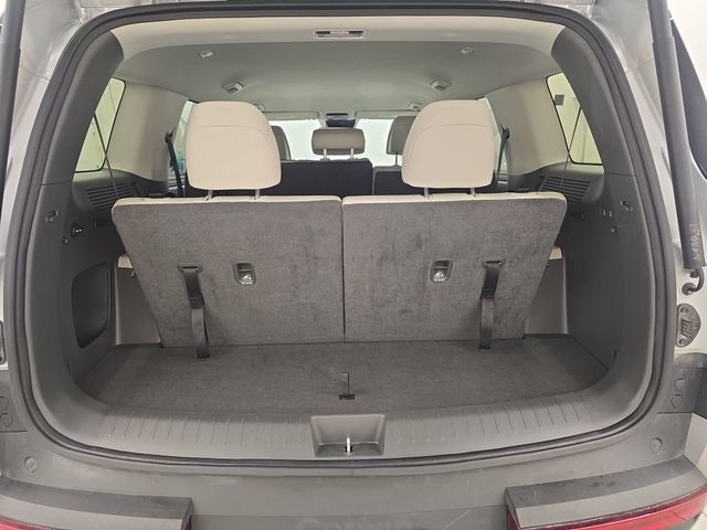 Used 2025 Hyundai Santa Fe SEL FWD image 15