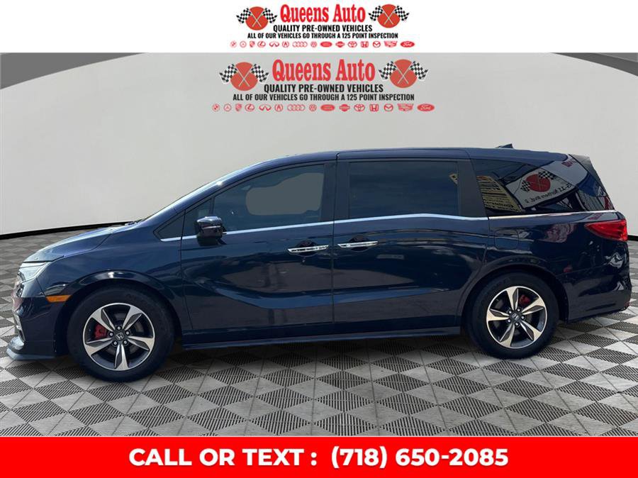 Used 2018 Honda Odyssey Touring image 3