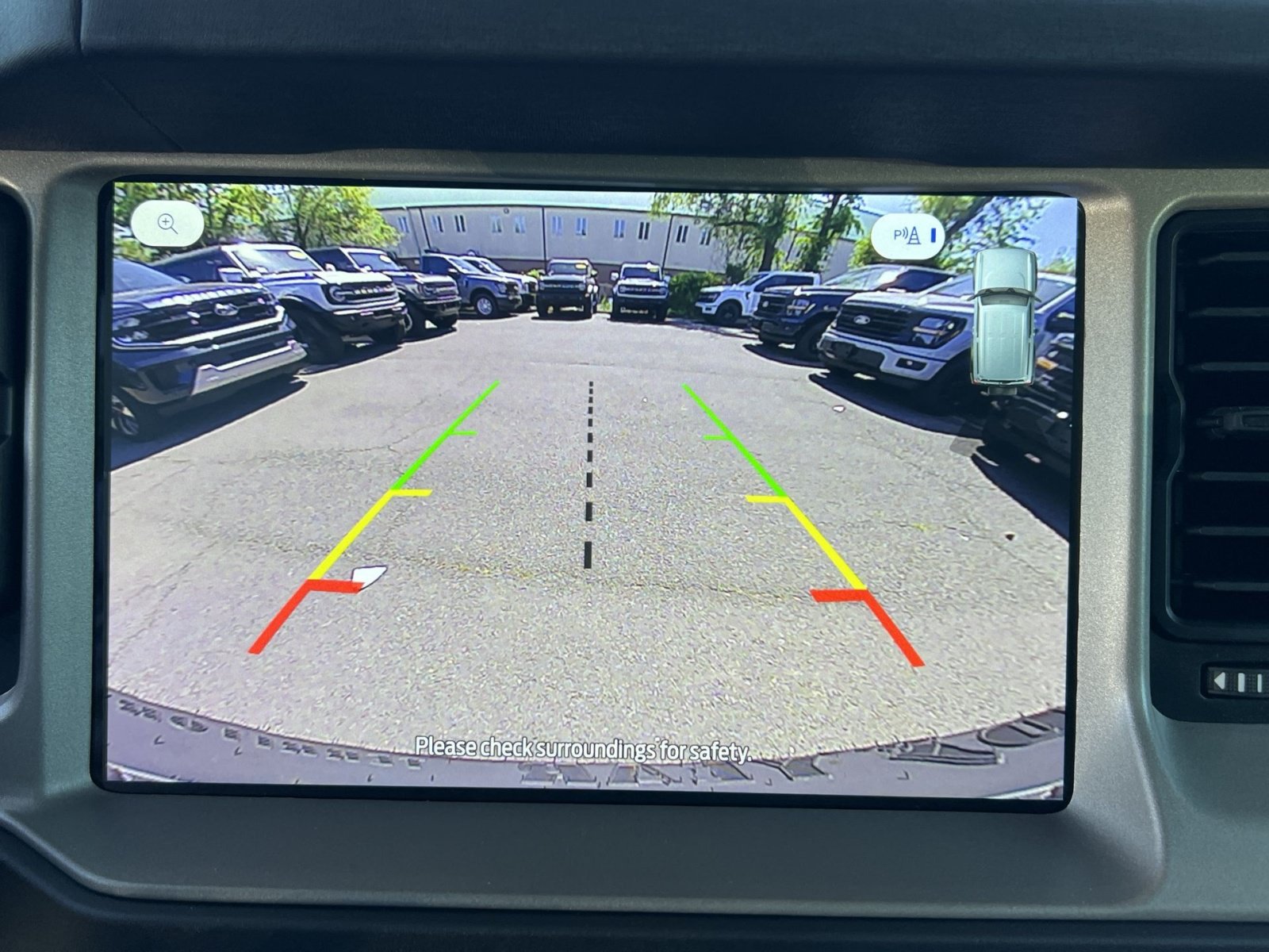 New 2025 Ford Bronco Outer Banks w/ Sasquatch Package AWD/4WD image 43