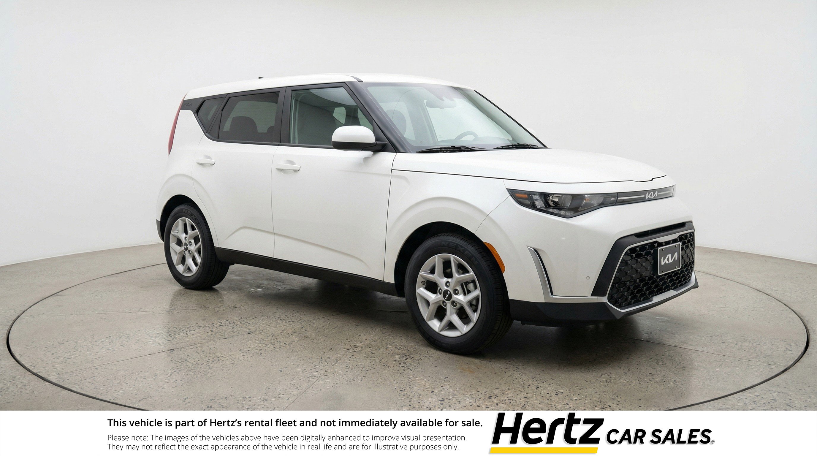 Used 2025 Kia Soul LX w/ LX Technology Package FWD video 1