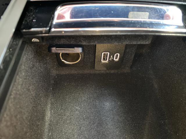 Used 2020 Lincoln Corsair Reserve image 25