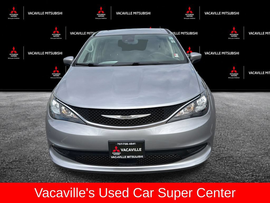 Used 2021 Chrysler Voyager LX FWD image 8