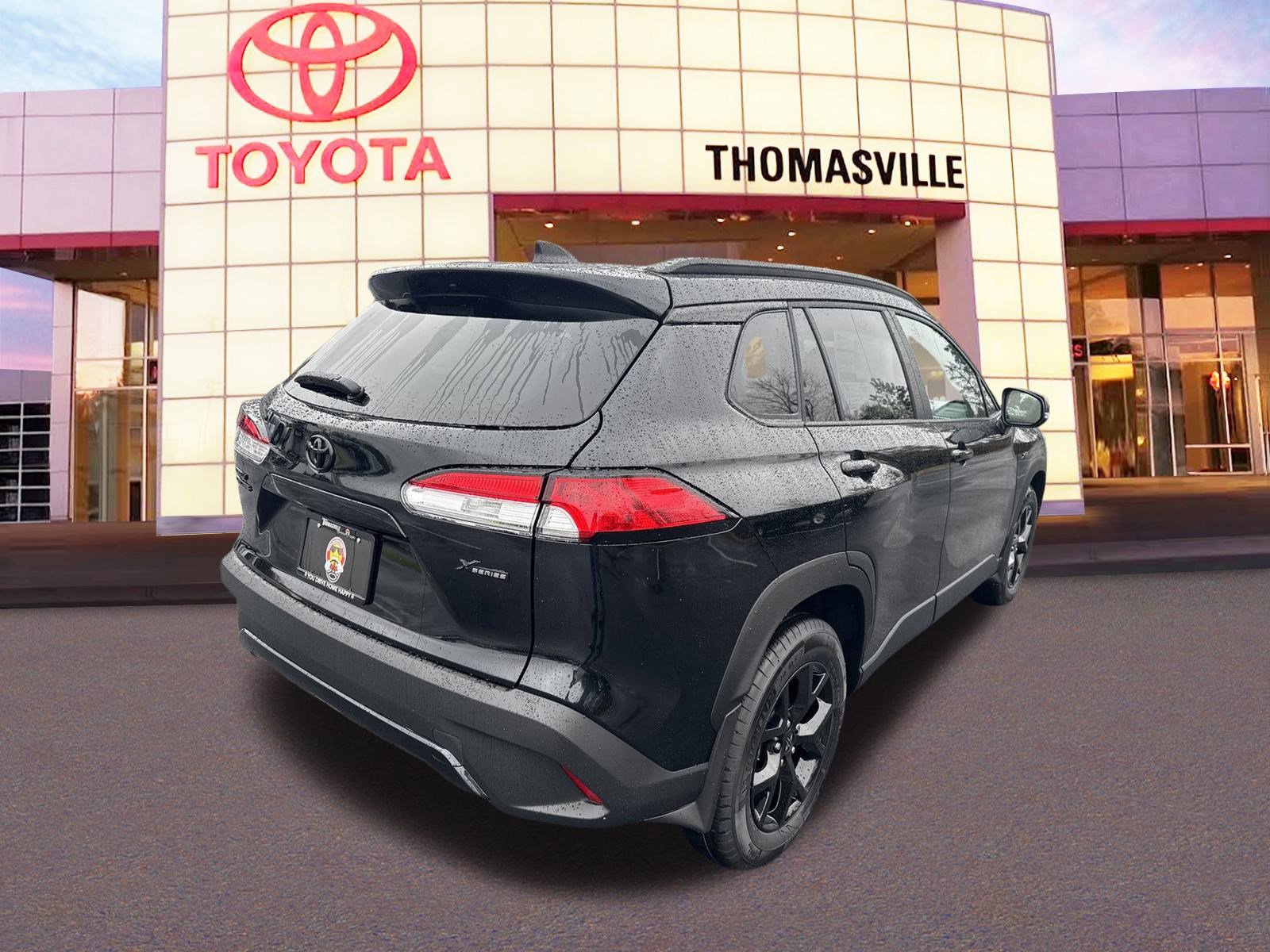 New 2025 Toyota Corolla Cross LE FWD image 5