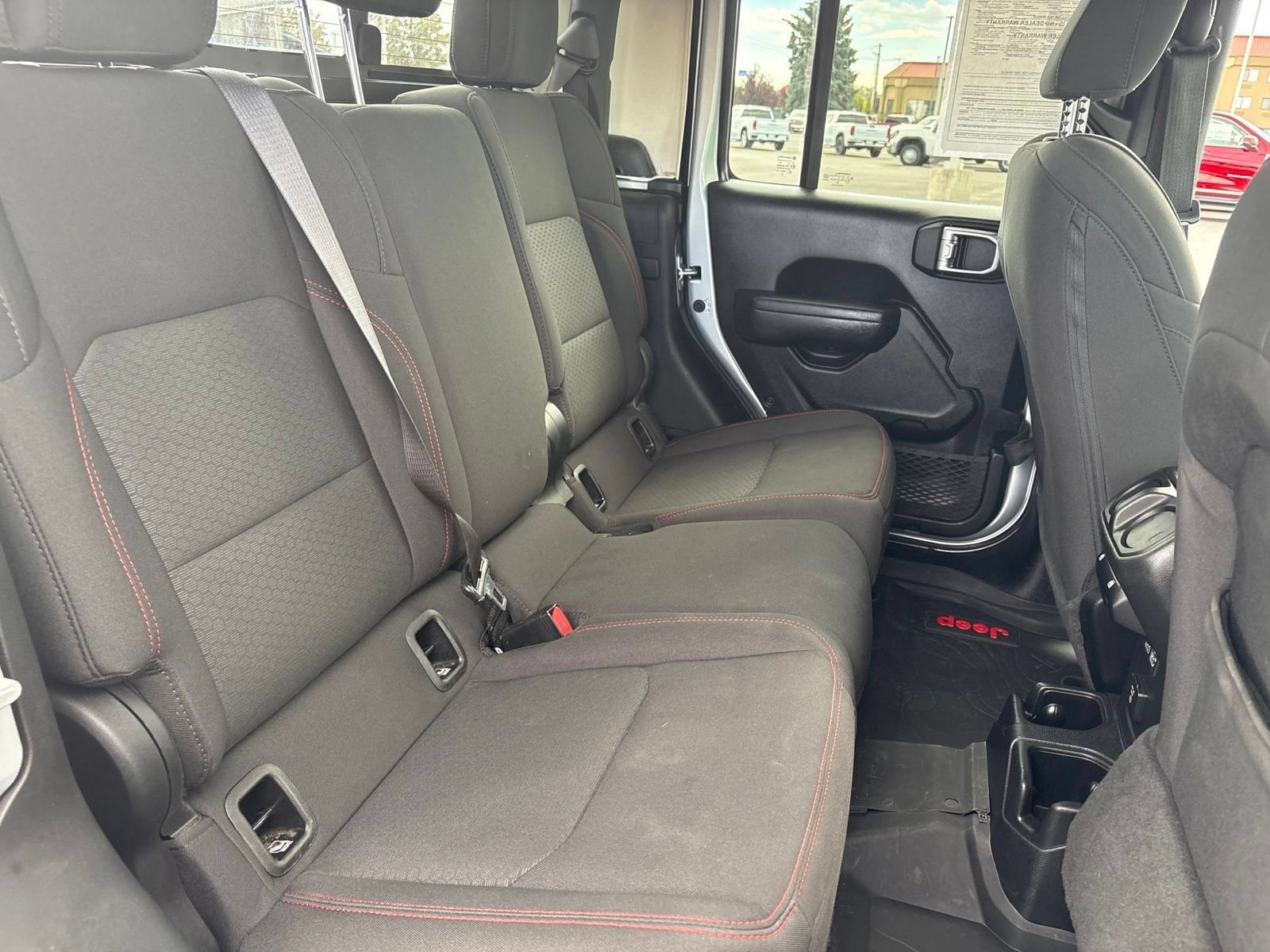 Used 2023 Jeep Gladiator Rubicon w/ Cold Weather Group AWD/4WD image 25