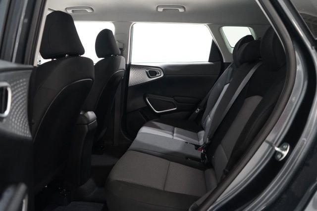 Used 2025 Kia Soul LX w/ LX Technology Package image 31